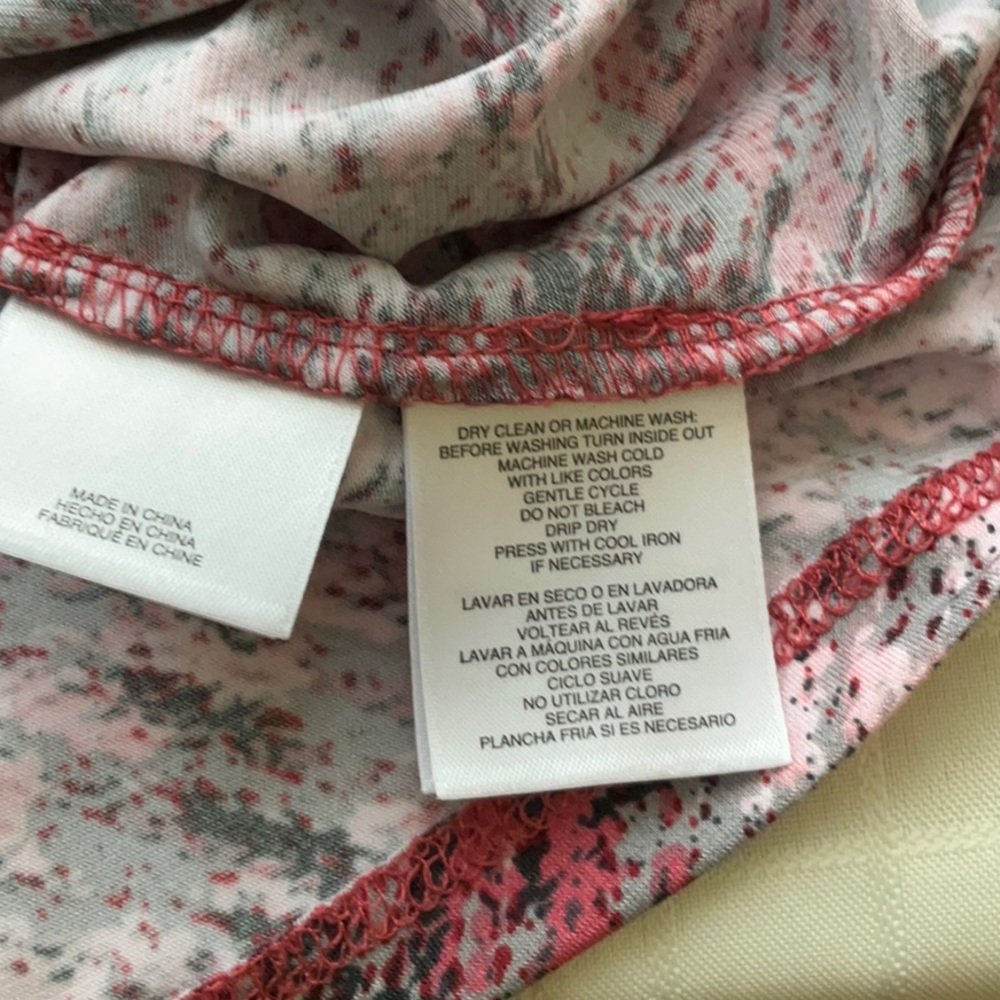 Nine West Tank - Picture 6 of 7